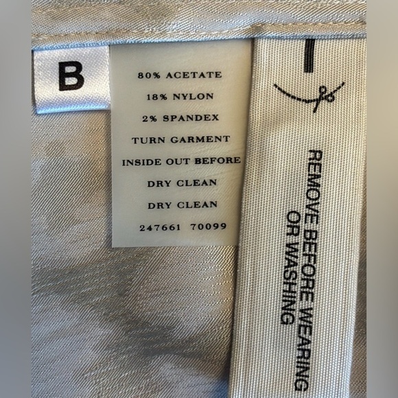 ANN TAYLOR leopard silver/white satin top, wrap front, collar, wide sash 10 - Picture 13 of 17